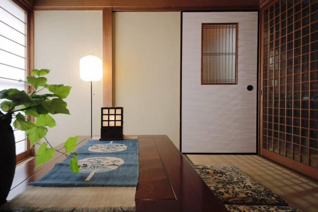 Osaka Misaki Traditional Japanese House 2-6 Ppl Near Station Exterior photo