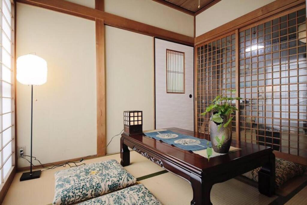 Osaka Misaki Traditional Japanese House 2-6 Ppl Near Station Exterior photo